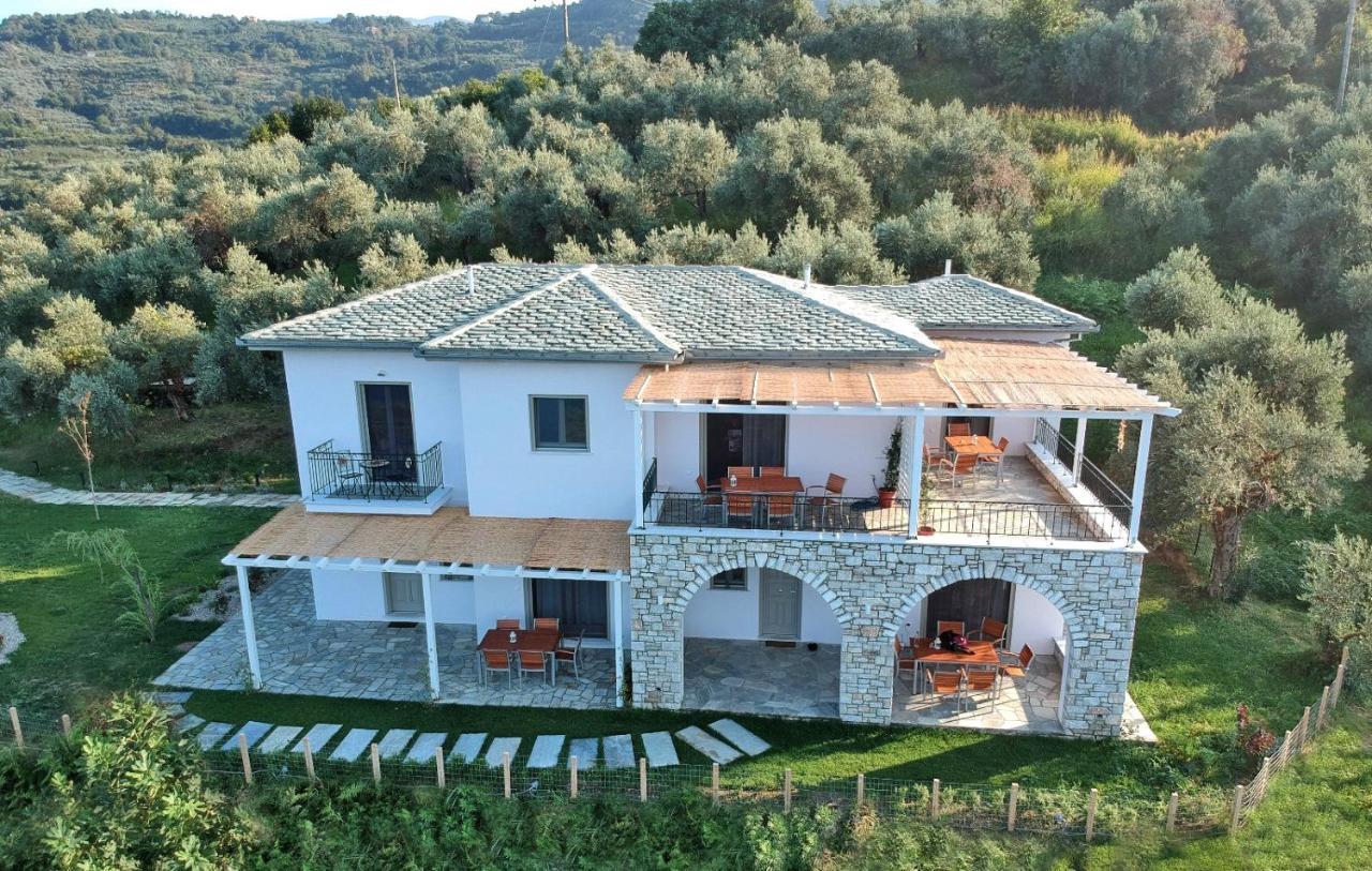 Moses Villa Chorefton Exterior photo